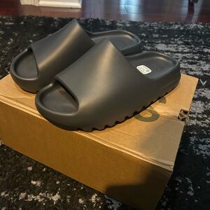 Black Yeezy slides